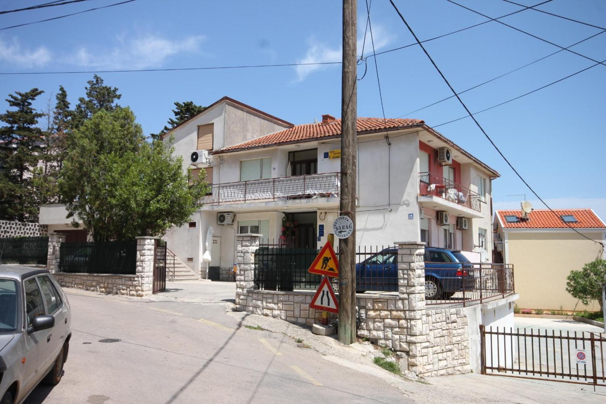 Apartments And Rooms With Parking Space Mali Lošinj Buitenkant foto